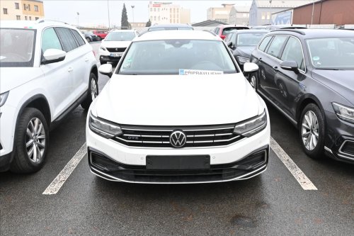 volkswagen-passat-1-4-gte-160-kw-dsg-vuz-pripravujeme-k-prodeji