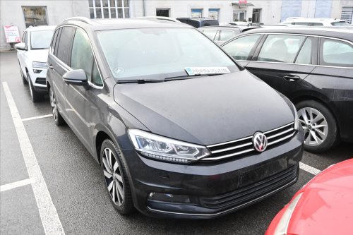 volkswagen-touran-2-0-tdi-110-kw-dsg-highline-7mist-vuz-pripravujeme-k-p