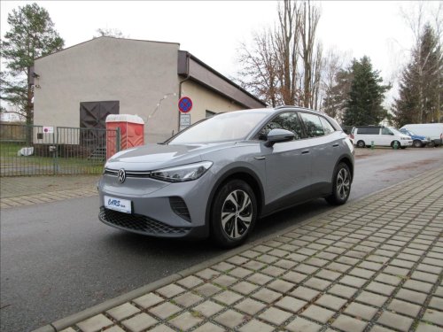 volkswagen-id-4-125kw-52kwh-navi-vyhr-sed-okno-dph