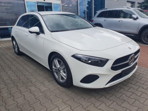 mercedes-benz-tridy-a-1-9-a-220-4m-nove-auto