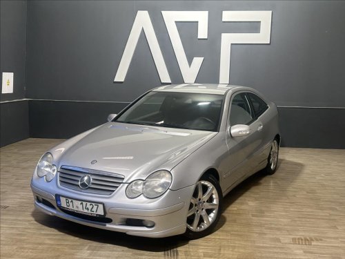 mercedes-benz-tridy-c-220cdi-at-kupe-bez-koroze