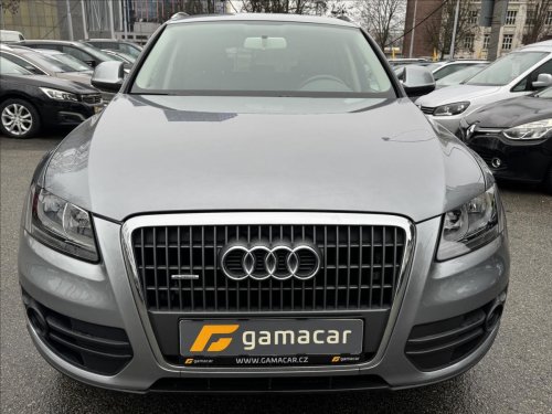 audi-q5-2-0-quattro-krasny-stav