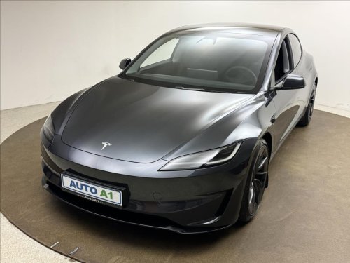 tesla-model-3-0-0-performance-zaruka-dph-cz