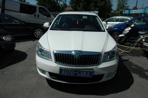 skoda-octavia-2-0-tdi-iii-dsg-kuze