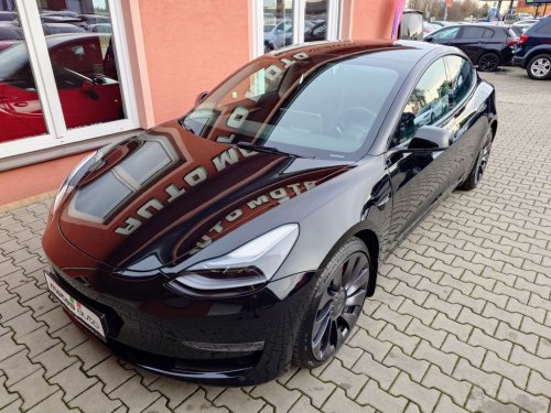 tesla-model-3-performance-377-kw-soh-92-9