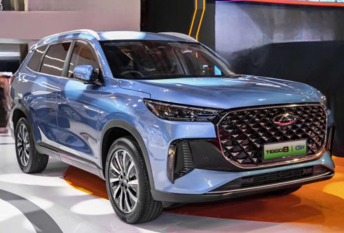 1-5-tiggo-8-phev-unique