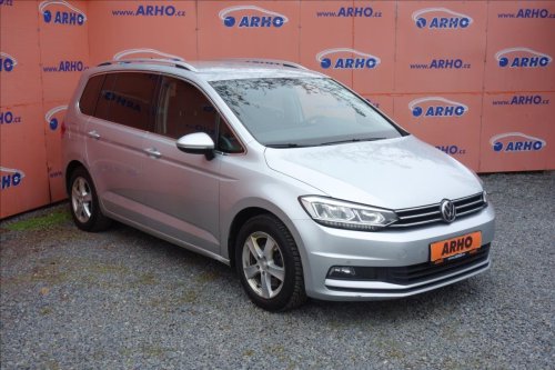volkswagen-touran-2-0-tdi-110kw-cr-serv-kn-dsg
