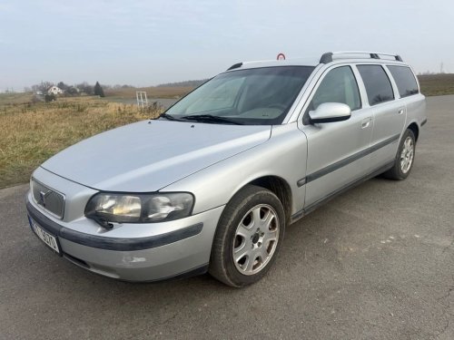volvo-v70-stk-08-2027