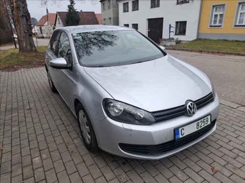 volkswagen-golf-1-6-tdi