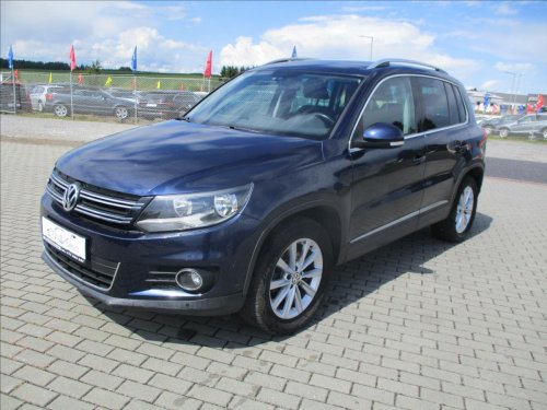 volkswagen-tiguan-2-0-tdi-81kw-bez-koroze-bluemotion-tazne