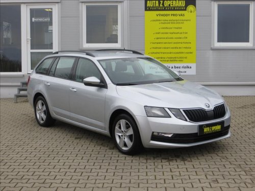 skoda-octavia-1-6-tdi-ambition-cr