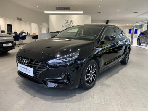 hyundai-i30-1-5-tgdi-117kw-mt-smart