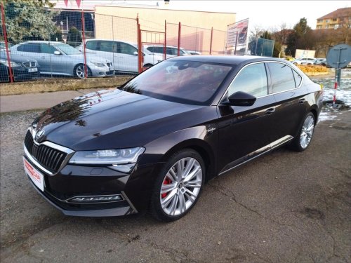 skoda-superb-2-0-tsi-4x4-dsg-200kw-laurin-a-klement