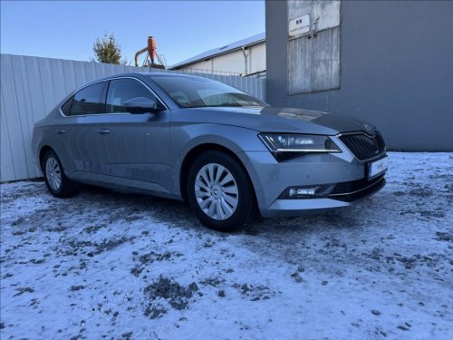 skoda-superb-2-0-tdi-110kw-acc-dph-1-maj-cr