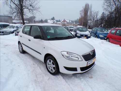 skoda-fabia-1-2-12v-servisni-kniha