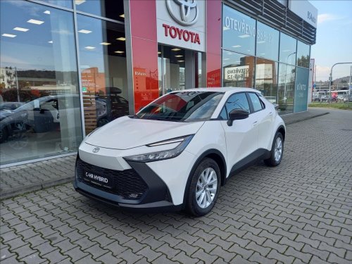 toyota-c-hr-1-8-comfort-business