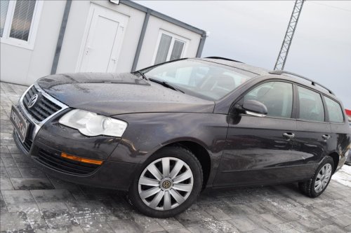 volkswagen-passat-1-9-tdi-77kw-klima-1xmajitel