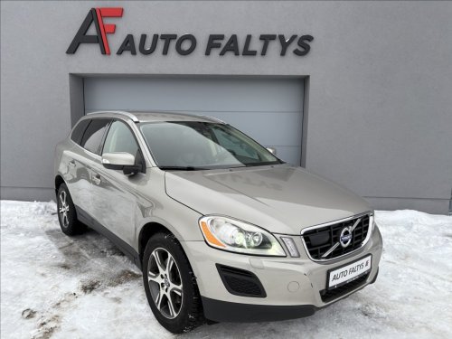 volvo-xc60-2-4-d-120kw-awd-automat-summum