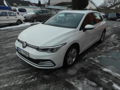 volkswagen-golf-1-5-tsi-1-majitel-cr