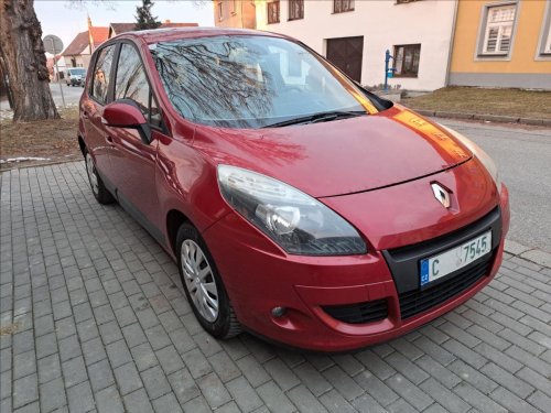renault-scenic-1-5-dci