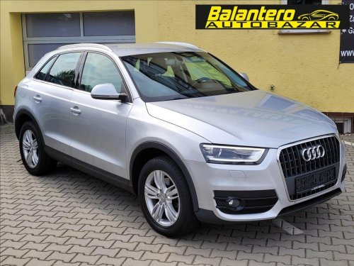 audi-q3-2-0-tfsi-quattro-serv-knizka