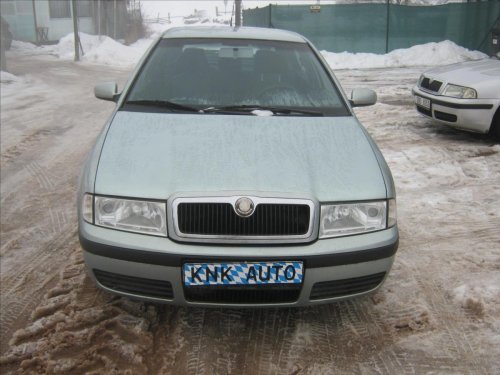 skoda-octavia-1-6