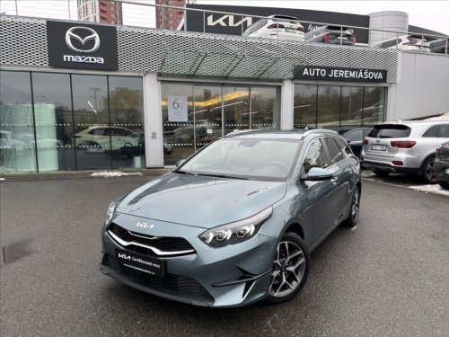 kia-cee-d-1-5-tgdi-118kw-top-zaruka-navi