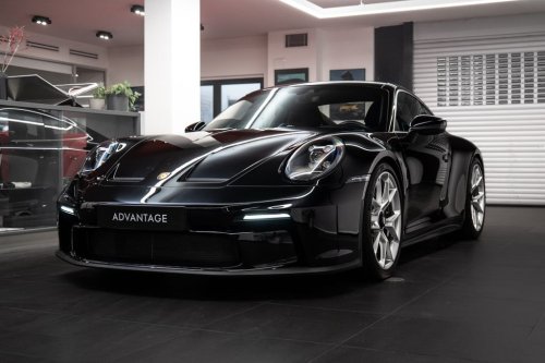 porsche-911-gt3-touring-lift-pccb-led