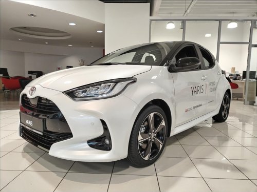 toyota-yaris-1-5-hybrid-e-cvt-130-k-executive