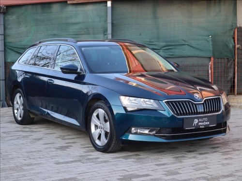 skoda-superb-2-0-tdi-kessy-frontassist-parkassist