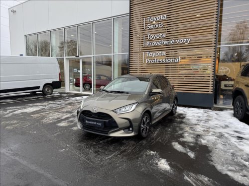 toyota-yaris-1-5-style