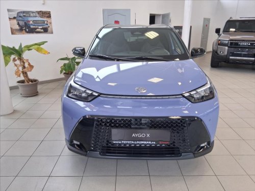 toyota-aygo-1-5-1-5-hybrid-116-executive