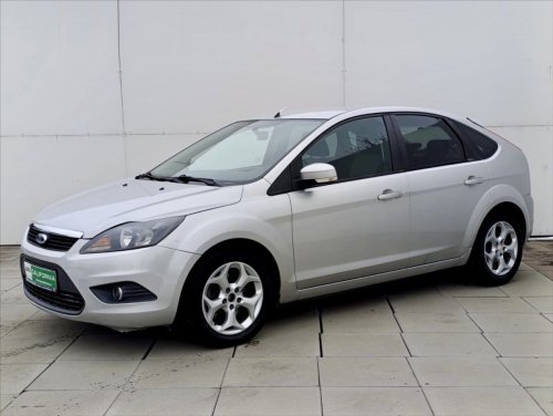 ford-focus-1-6-tdci-rezervace-aut-klimatizace-alu