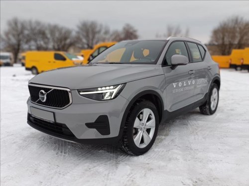 volvo-xc40-mhev-b3-core-7at