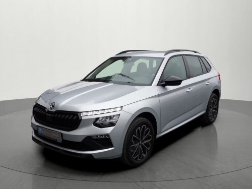 skoda-kamiq-1-0tsi-black-dots-novy-vuz