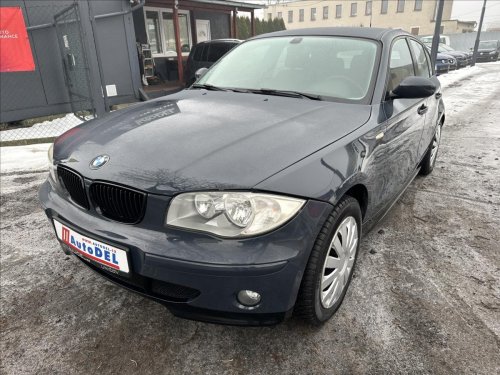 bmw-rada-1-1-6-116i-vyhrev-2-zonova-klima