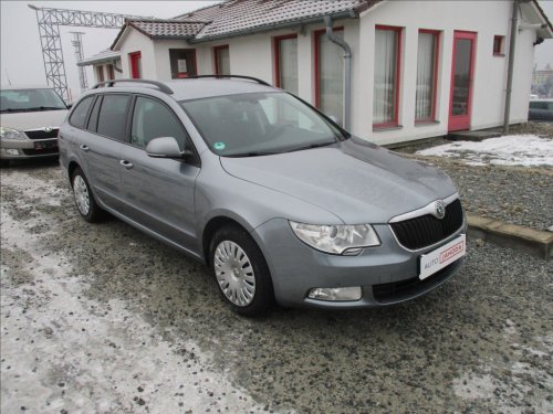 skoda-superb-2-0-tdi-klimatizace-serviska
