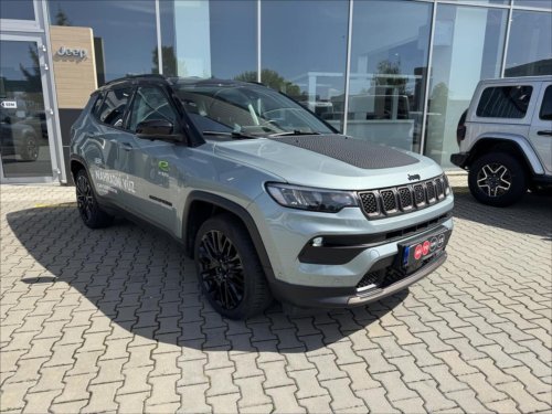jeep-compass-1-5-130k-upland-e-hybrid