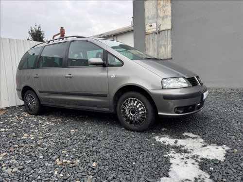 seat-alhambra-1-9-tdi-85kw-7mist-tazne-alu