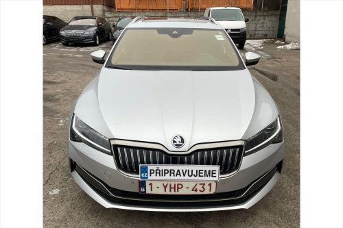 skoda-superb-1-4-tsi-iv-160-kw-l-k-vuz-pripravujeme-k-prodeji