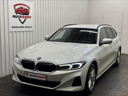 bmw-rada-3-330e-215kw-xdrive-tazne-2xalu