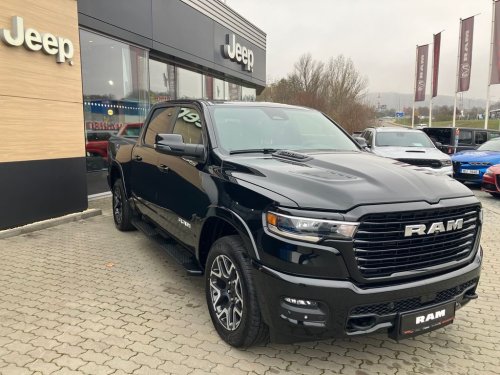3-0-i6-lpg-426k-laramie-sport